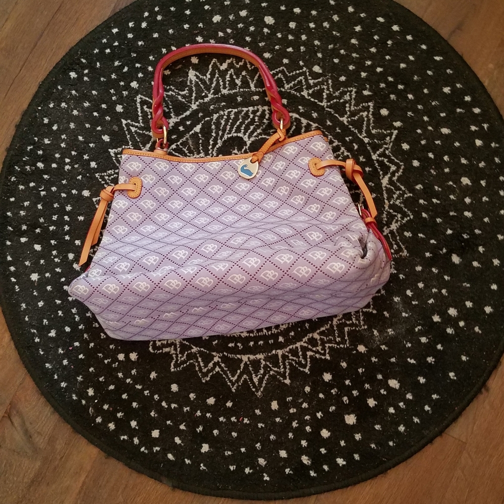 Dooney & Bourke Tote